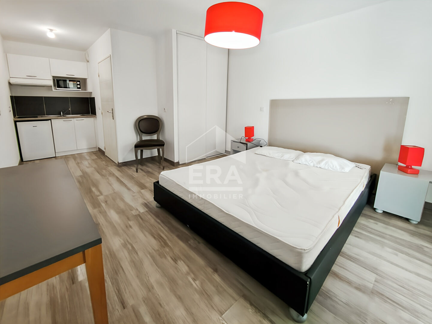 Photo STUDIO Eguilles 1 pièce 22.01 m2 - EXCLUSIVITE image 4/6