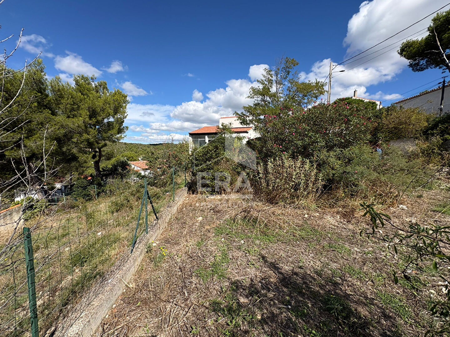 Photo SEPTEMES LES VALLONS - EXCLUSIVITE ERA - Terrain à bâtir 579 m2 image 5/6