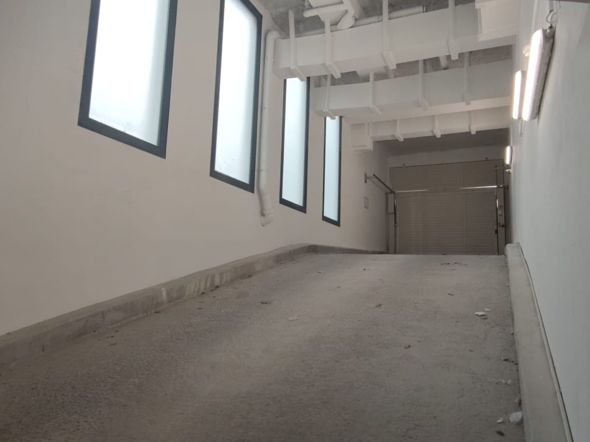 Photo Place de parking 13,75m2 93400 Saint Ouen image 4/5