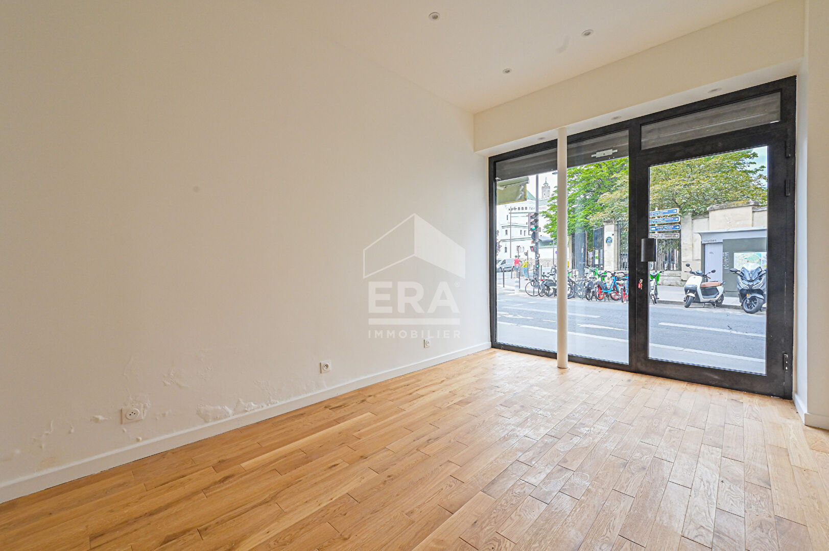 Local commercial Paris 5eme 15.81m2