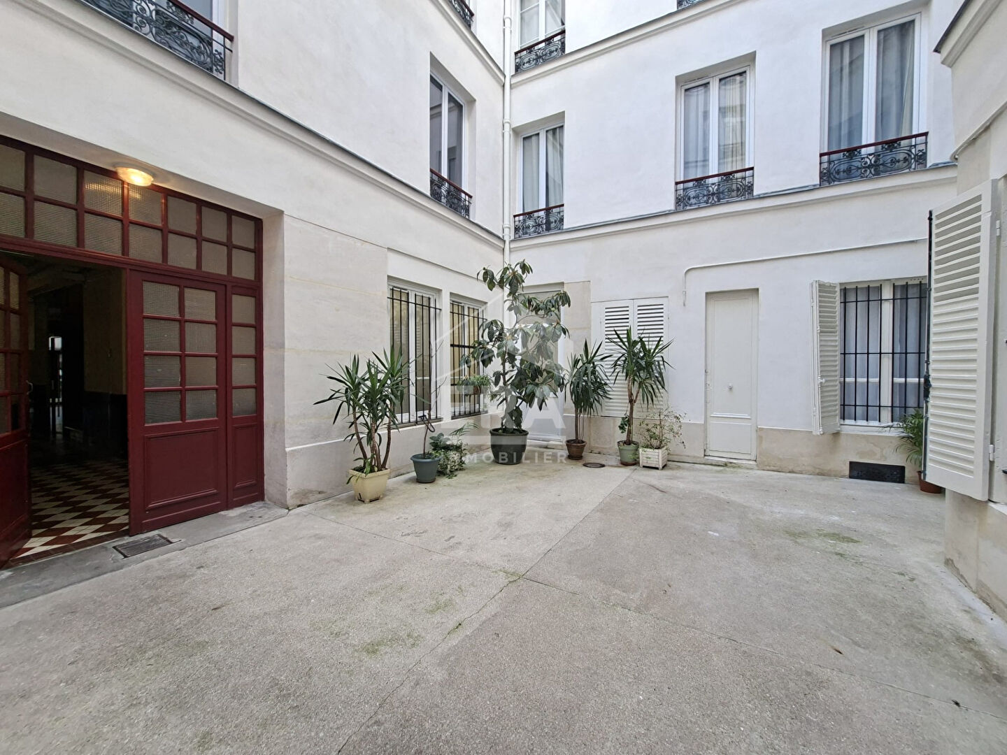 Appartement Paris 1 pièce(s) 10.80 m2