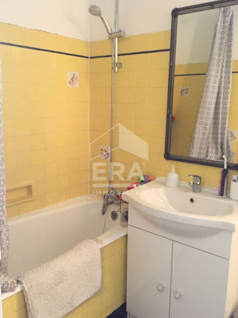 Photo Appartement Paris 3 pièce(s) 56.5 m2 image 4/6