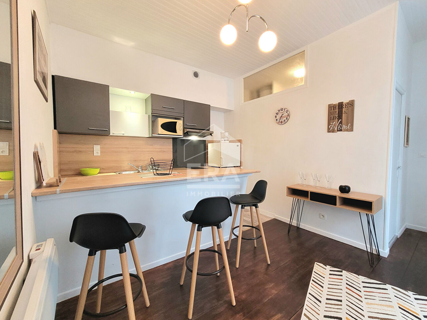 PAU CENTRE - T2 moderne meublé de 35 m² avec balcon