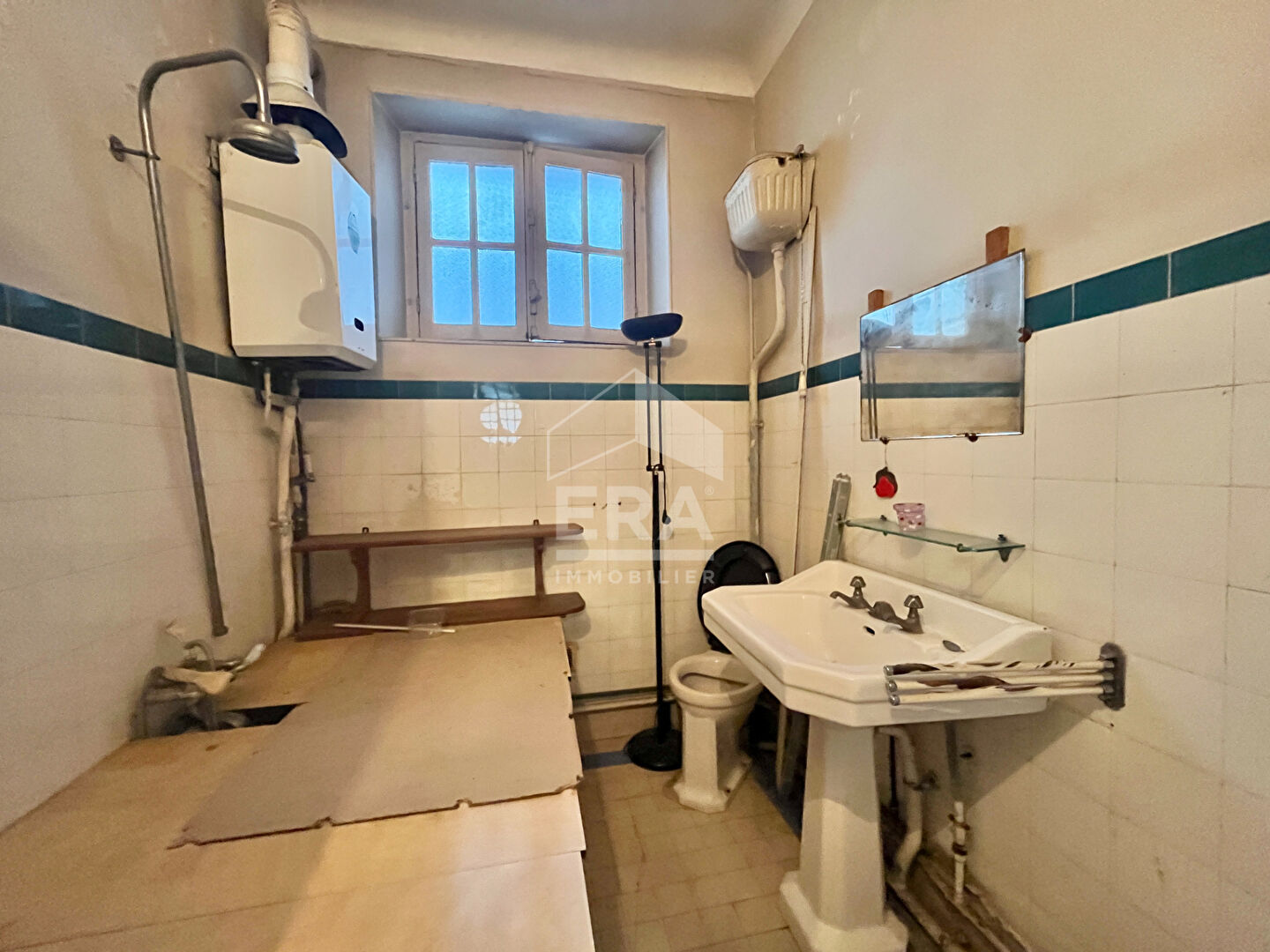 Photo Maison JURANCON 4 pièces - 120 m2 avec sous sol -  garage - petit jardin + dépendance image 5/6