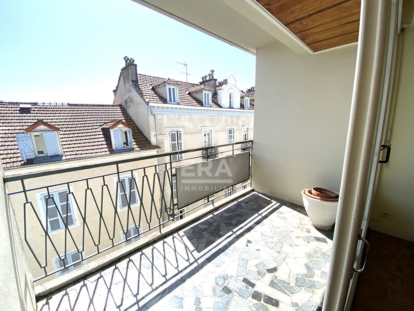 PAU - Centre ville : Appartement T3  80 m2 avec balcon, cave et parking
