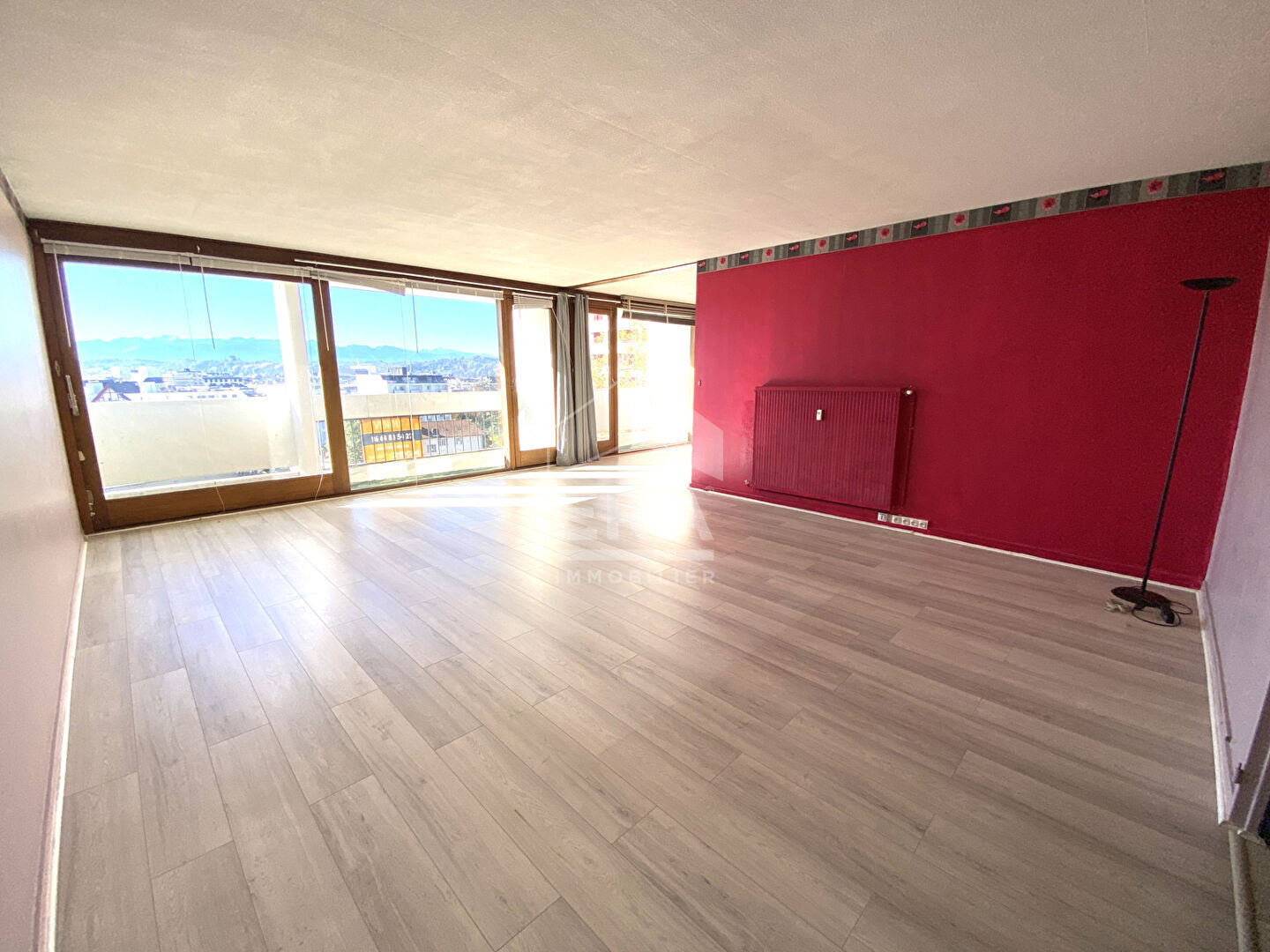 Photo PAU - Centre ville : Appartement en duplex de 115 m² avec balcon, cave et garage image 2/6