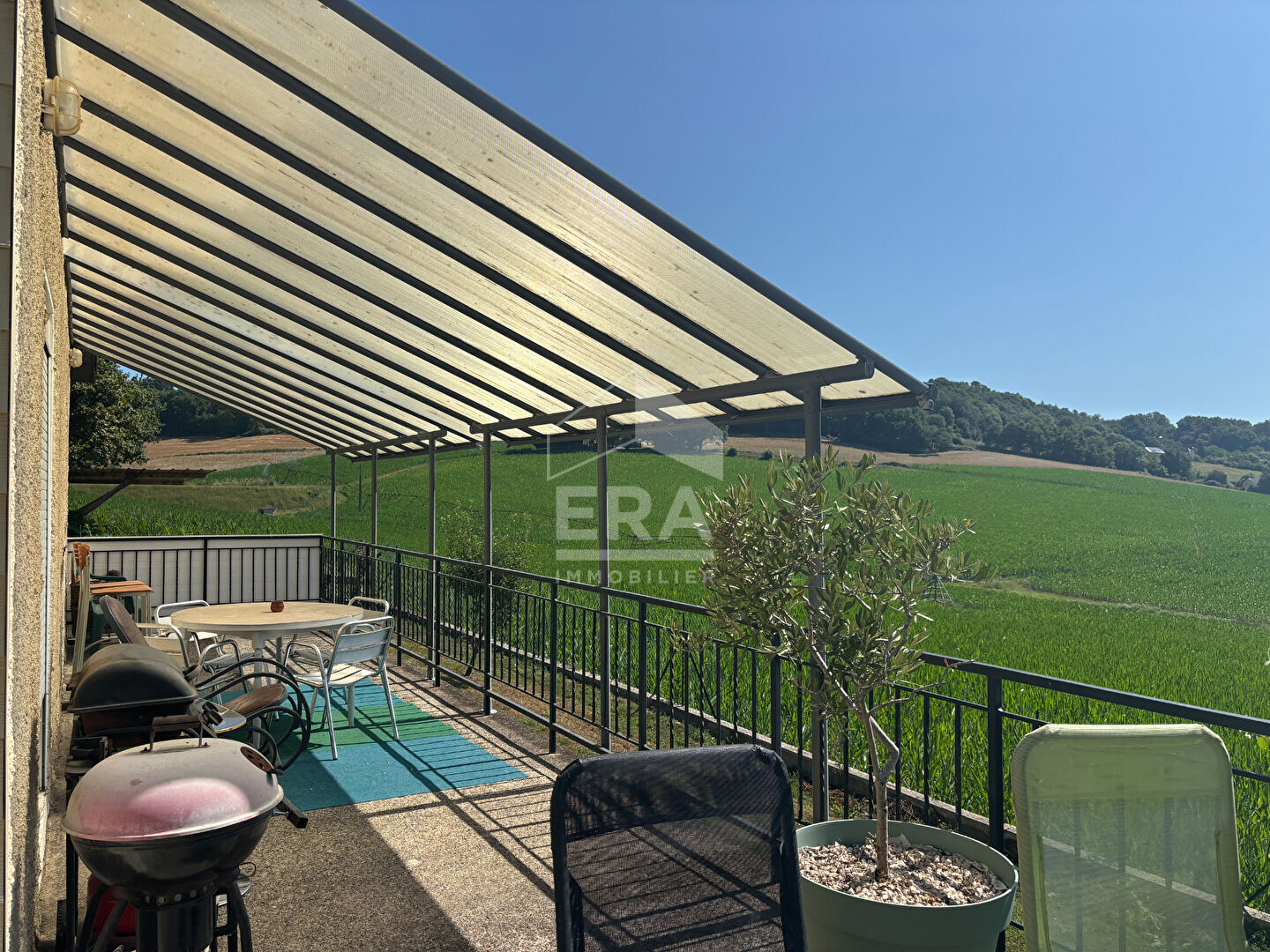 À vendre : Belle maison de campagne de 118.35m² à Serres-Sainte-Marie - Proche Artix ? Vue exceptionnelle ? Calme total