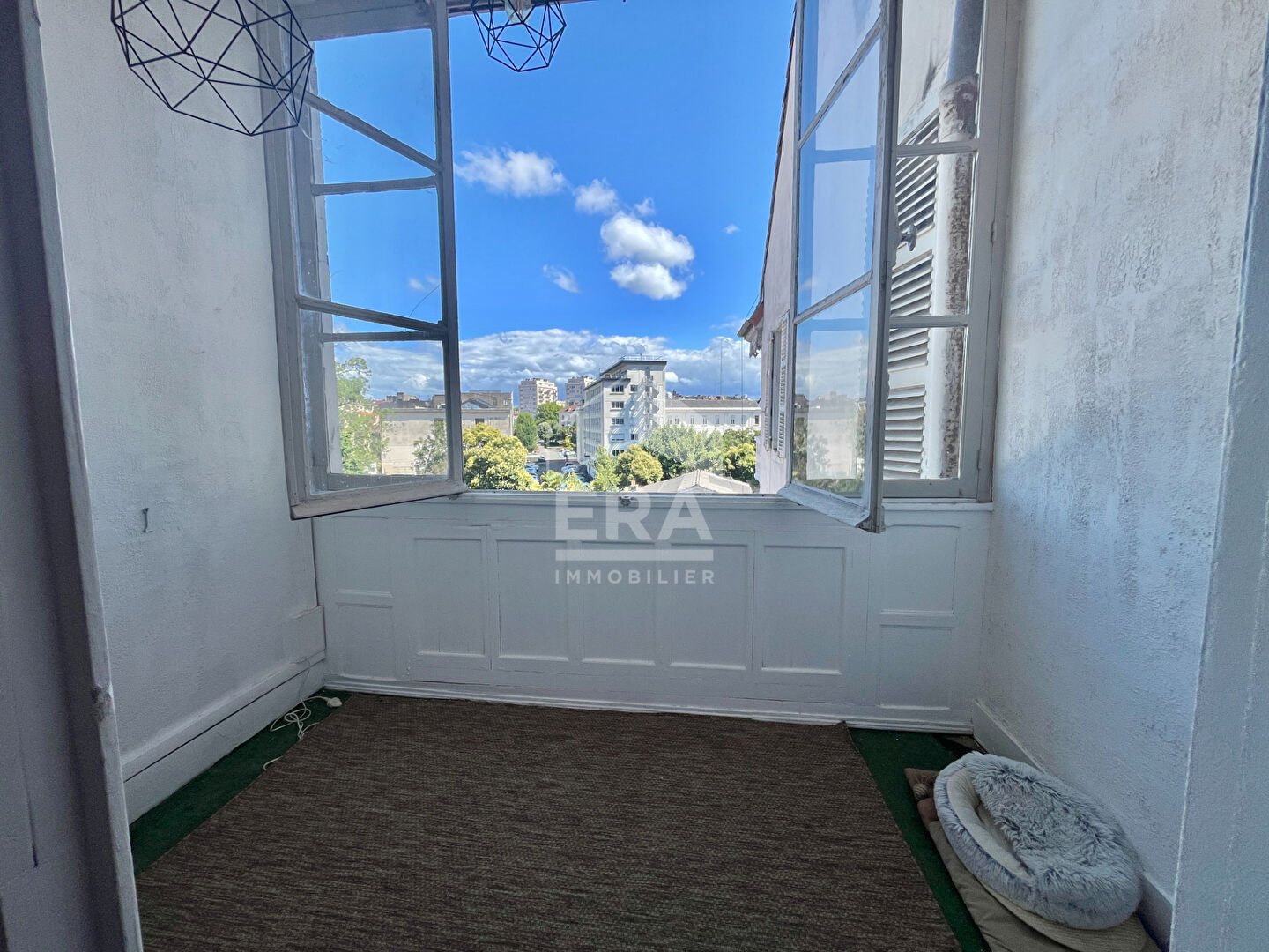 Photo Appartement Hyper- centre Pau 3 pièce(s) 101 m2 + CAVE image 4/6