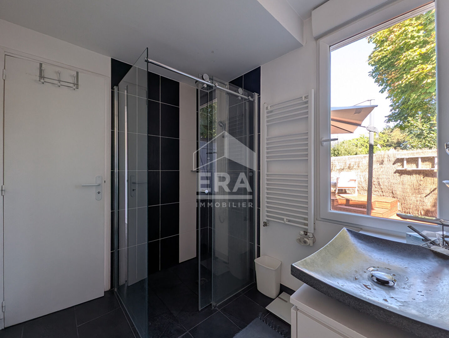 Photo Appartement Saint Malo 3 pièces 77 m2 avec grande terrasse- A vendre image 6/6