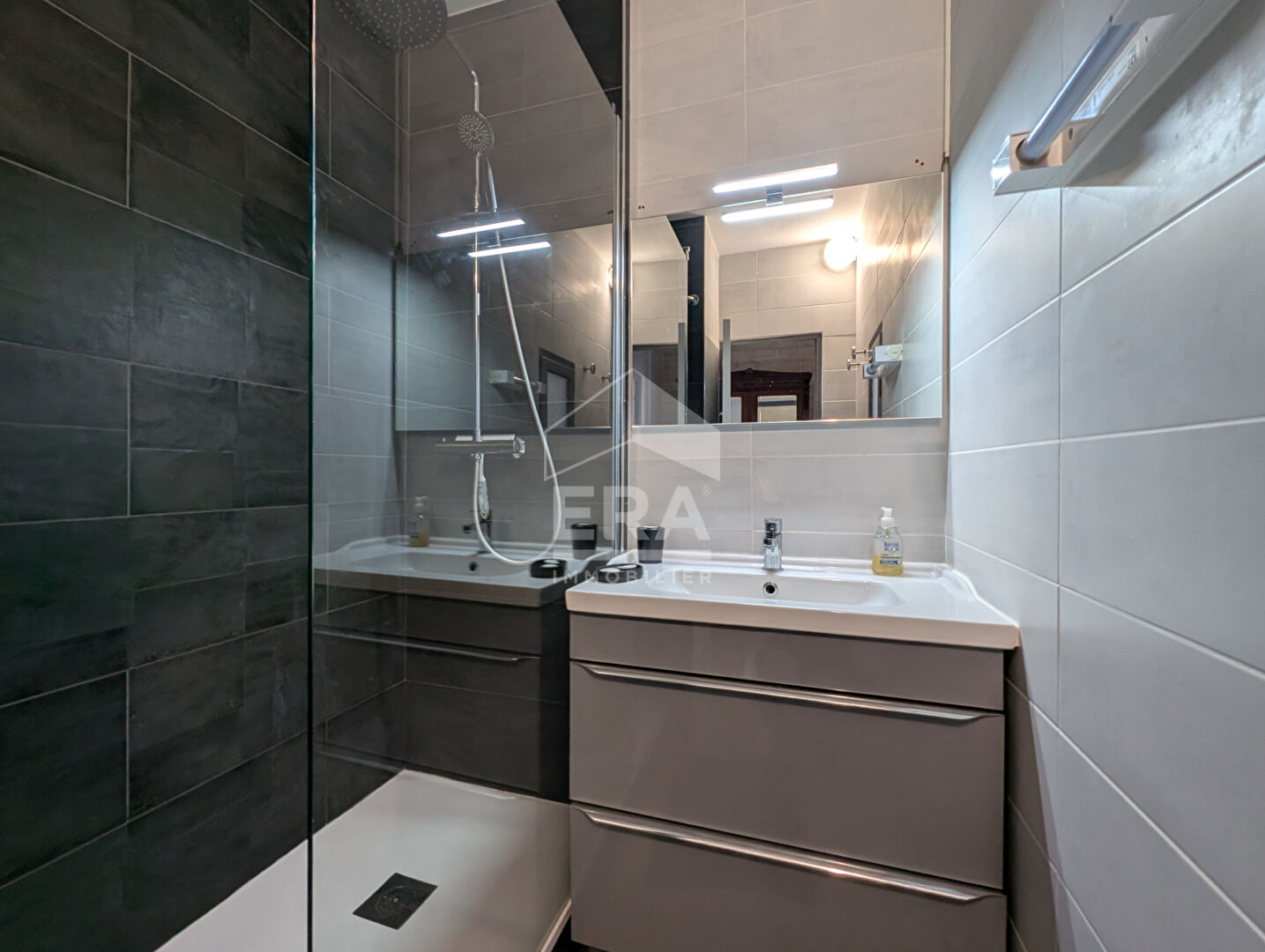 Photo Appartement Cancale 2 pièces - A vendre image 5/6