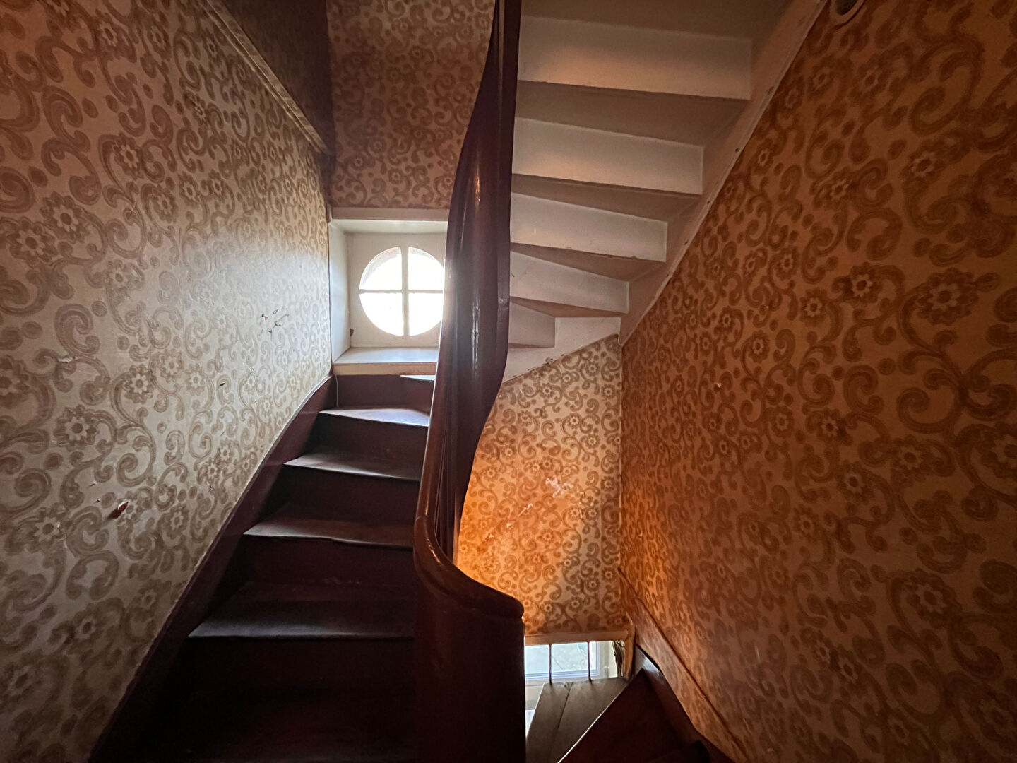 Photo Immeuble Cancale (commerces + logements + dépendances) image 4/6