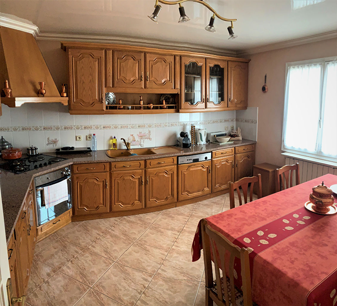 TREMBLAY EN FRANCEVert Galant F8 261 m2 TremblayenFrance 93290