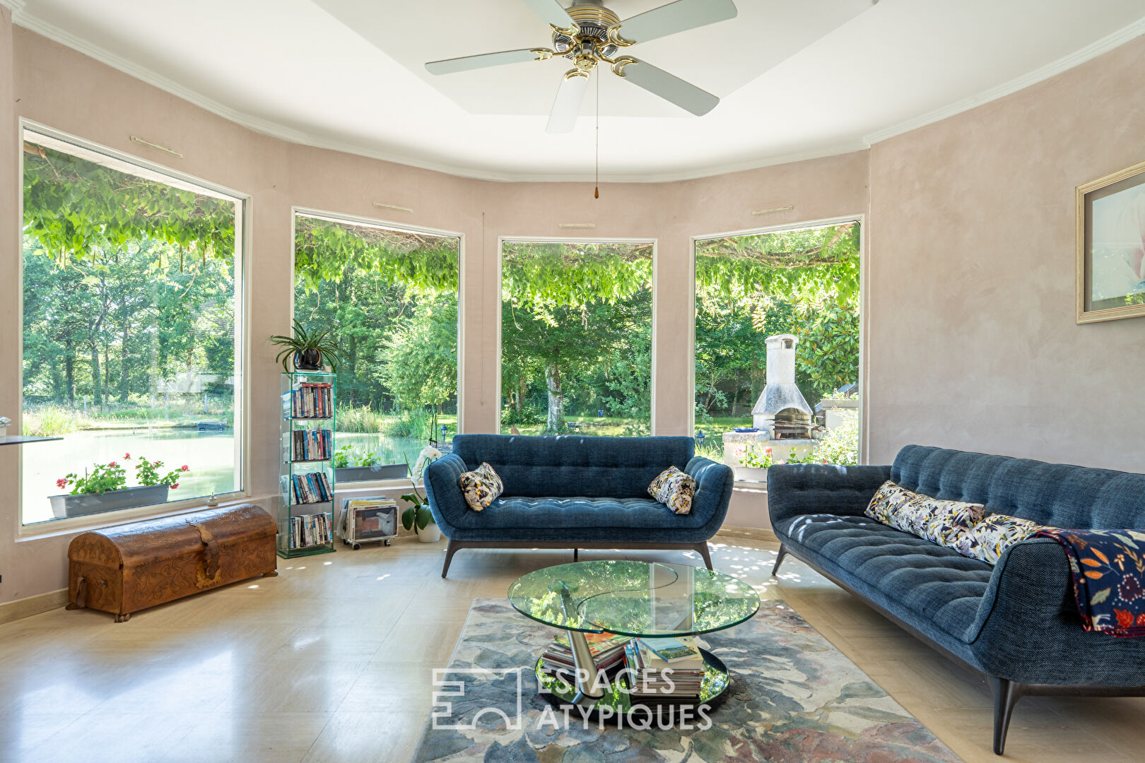 Photo Propriété féérique entre bois et eau image 5/6