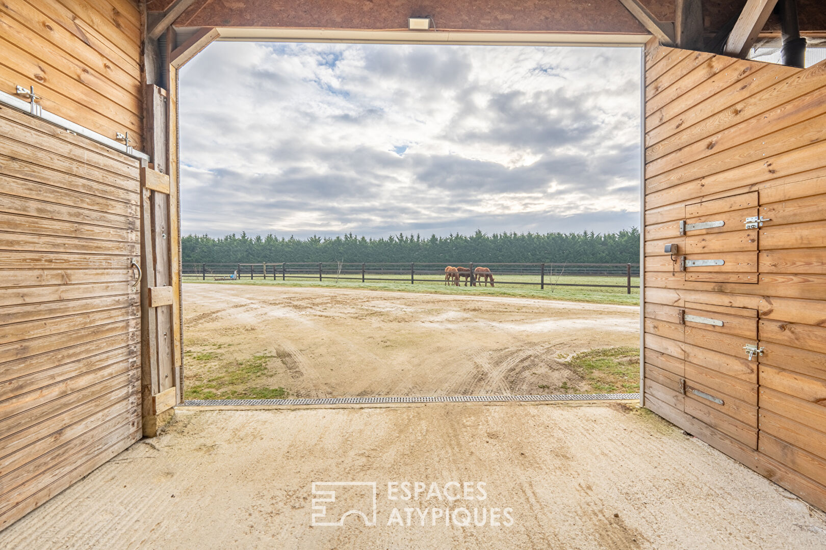 Photo Propriété équestre image 2/6
