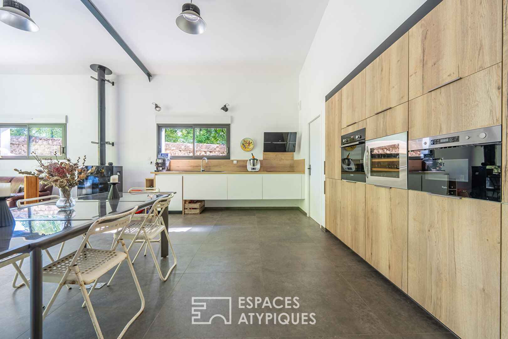 Photo L'ancien hangar réhabilité en loft image 3/6