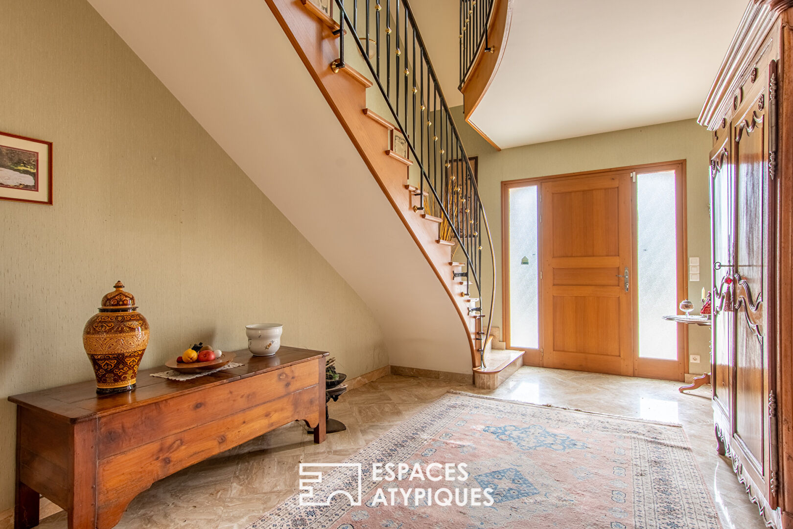 Photo Maison de ville avec vue imprenable sur la rivière image 2/6