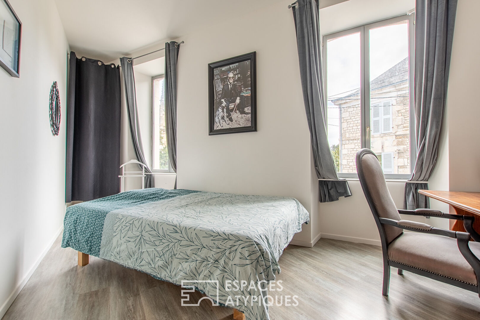 Photo Maison bourgeoise rénovée en coeur de ville avec studio image 4/6