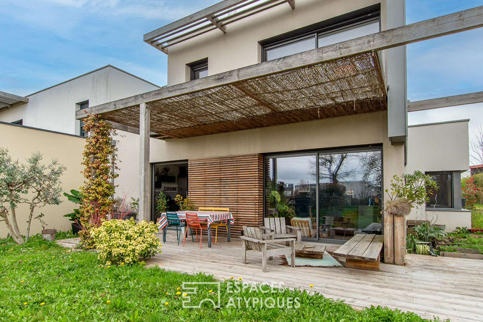 Maison contemporaine au coeur d'un éco-quartier