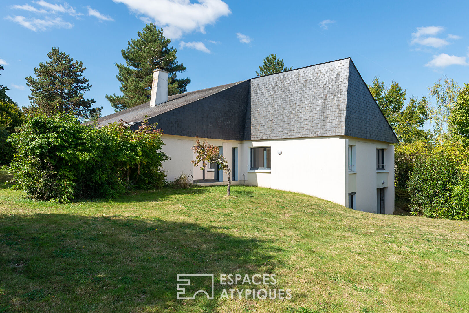 Photo Belle maison d'architecte des années 70 image 3/6