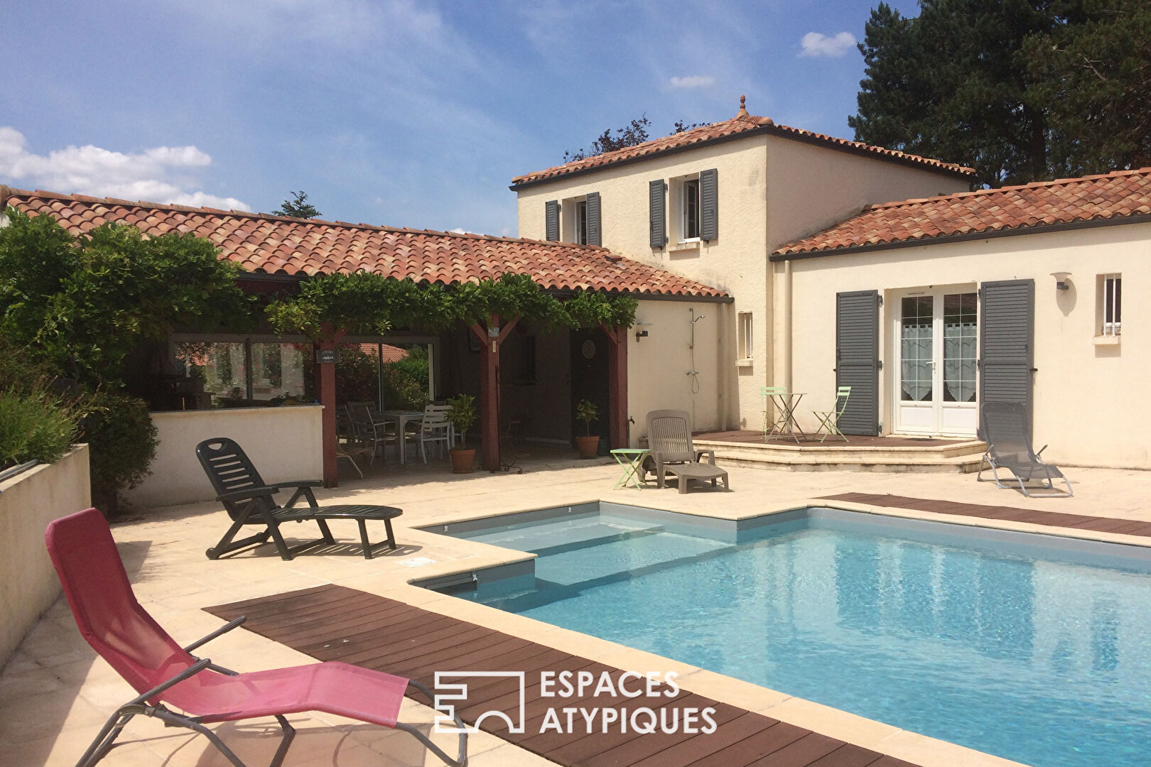 Maison de Charme entre Tradition et Nature