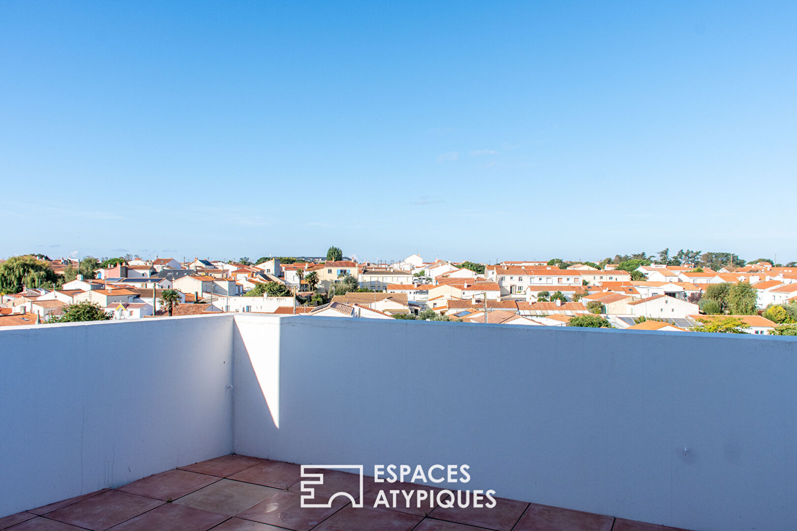 Photo Duplex avec terrasses et vue panoramique sur le port des Sables d'Olonne image 5/5