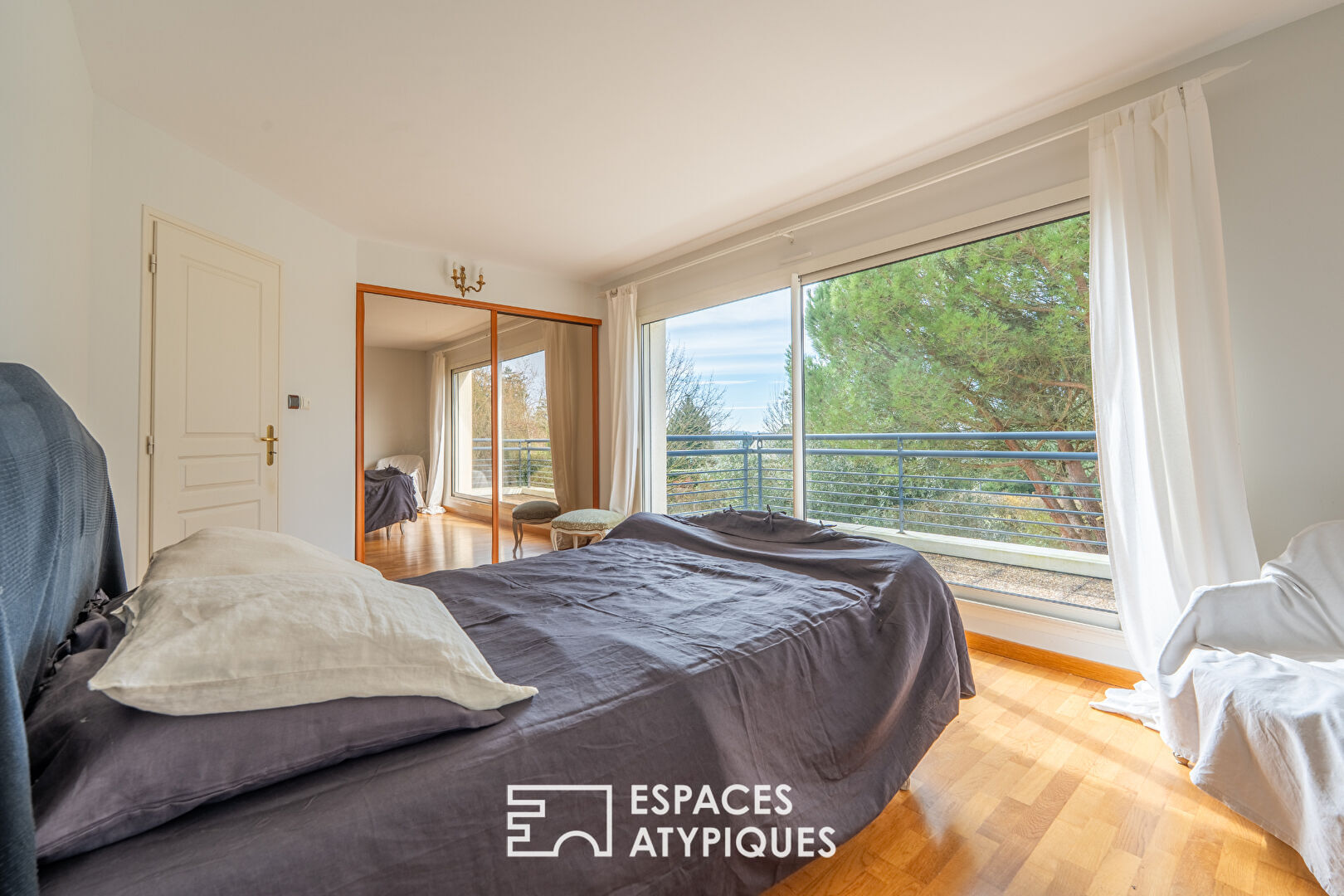 Photo Maison d'architecte aux bords du golf image 5/6