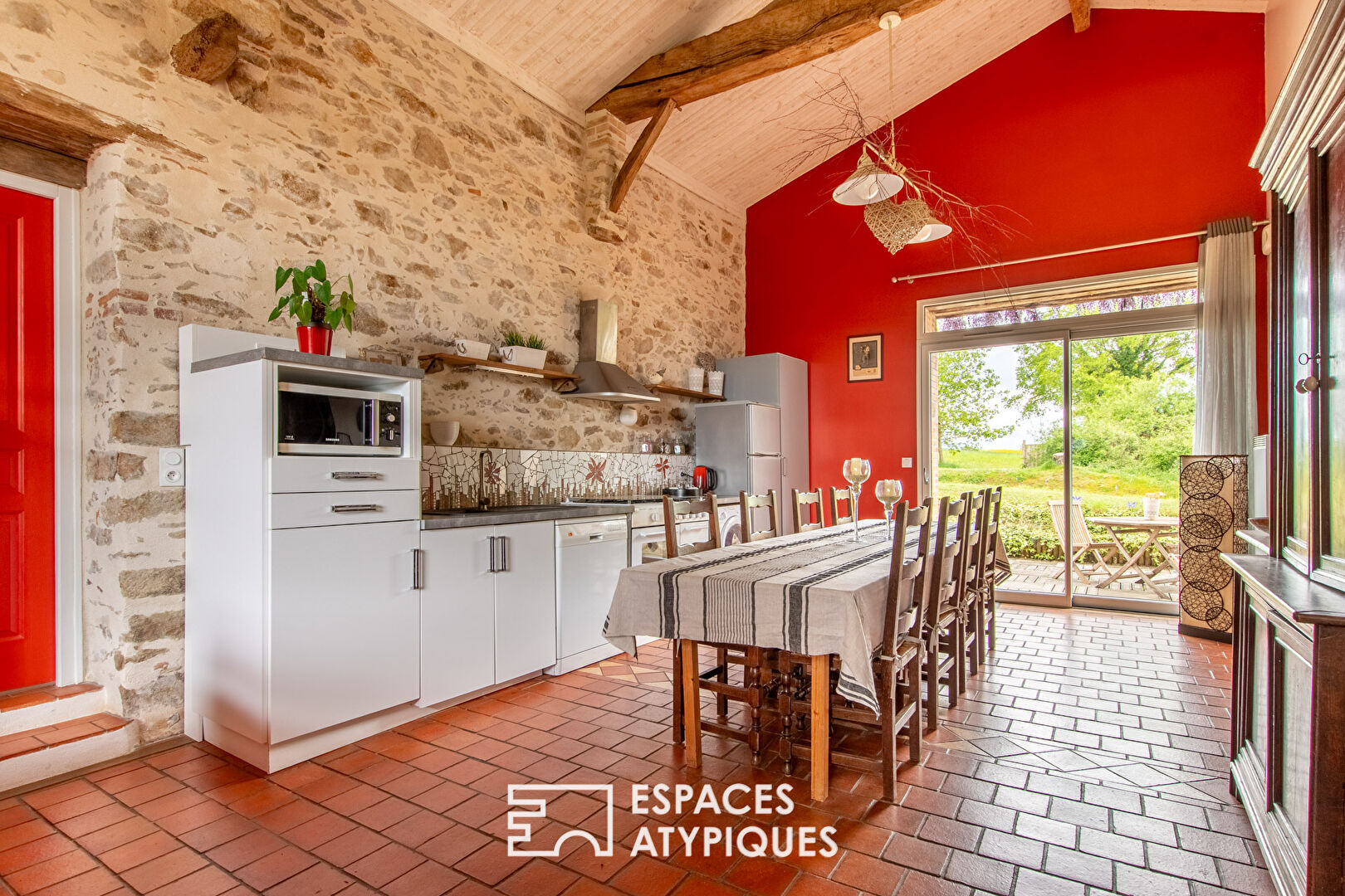 Photo Propriété de charme avec piscine, gîte et chambre d'hôtes image 3/6