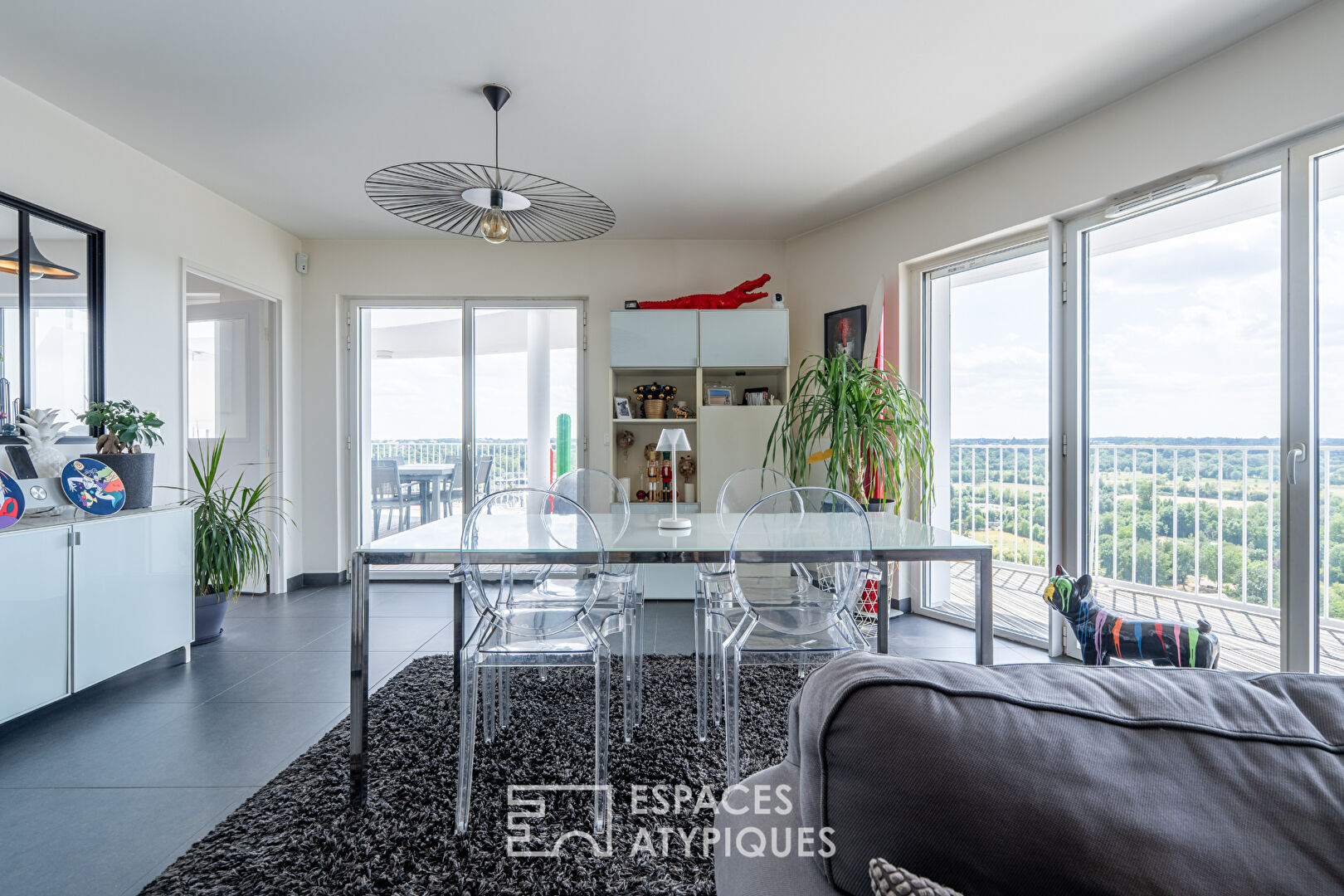 Photo Appartement avec vue panoramique au dernier étage image 2/6