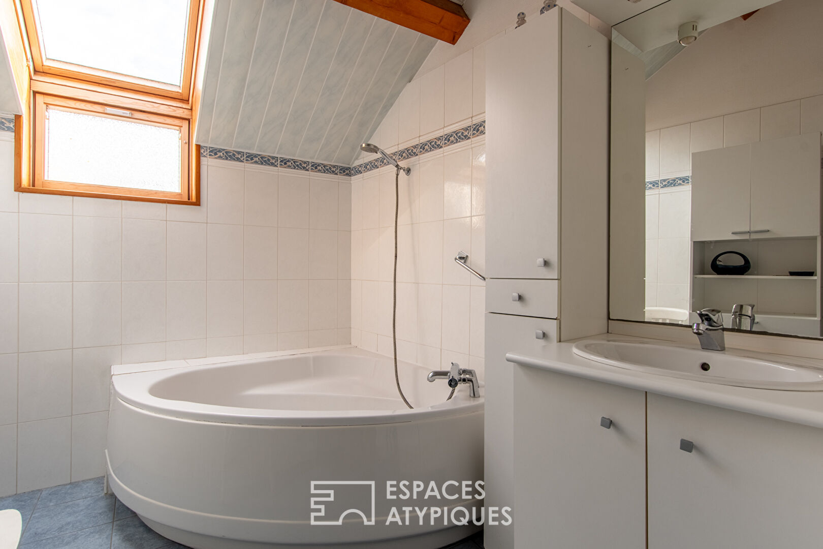 Photo Maison de ville au calme avec jardin et garage au coeur des Sables-d'Olonne image 4/5