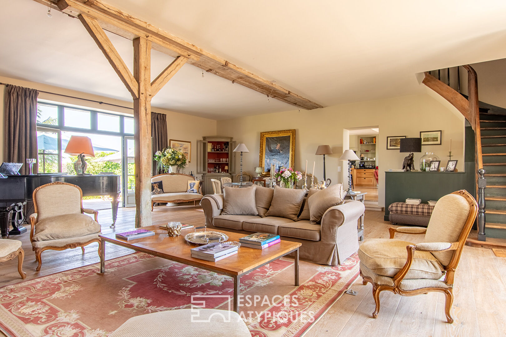 Photo Ancienne ferme d'exception du XIXe siècle et son orangerie image 2/6