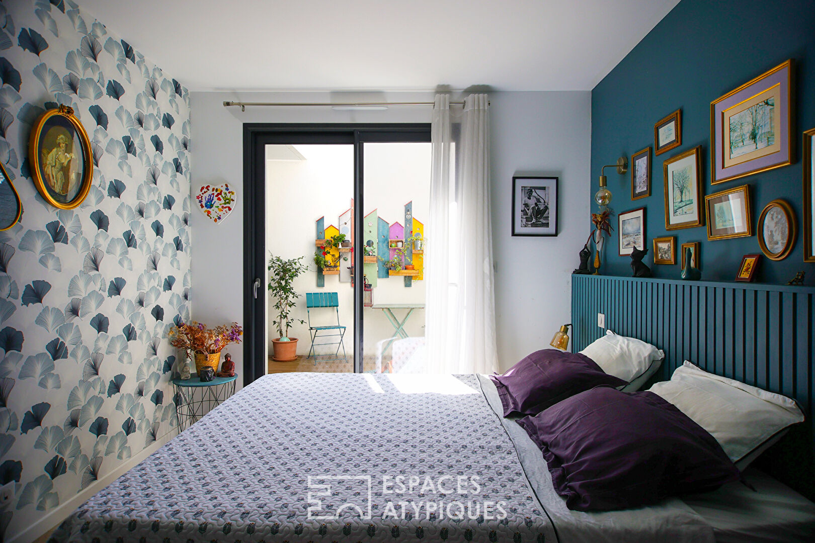 Photo Maison contemporaine avec jardin arboré image 5/6
