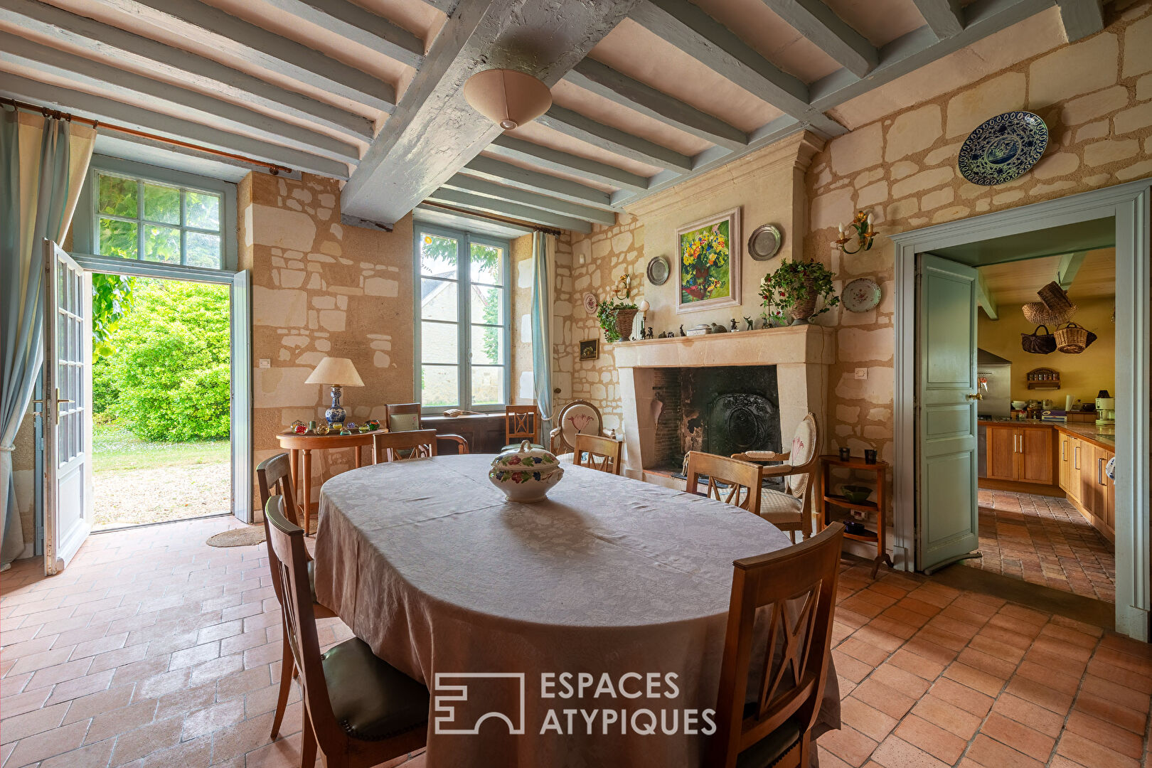Photo Maison de Maître du XVIIème siècle avec piscine image 3/6