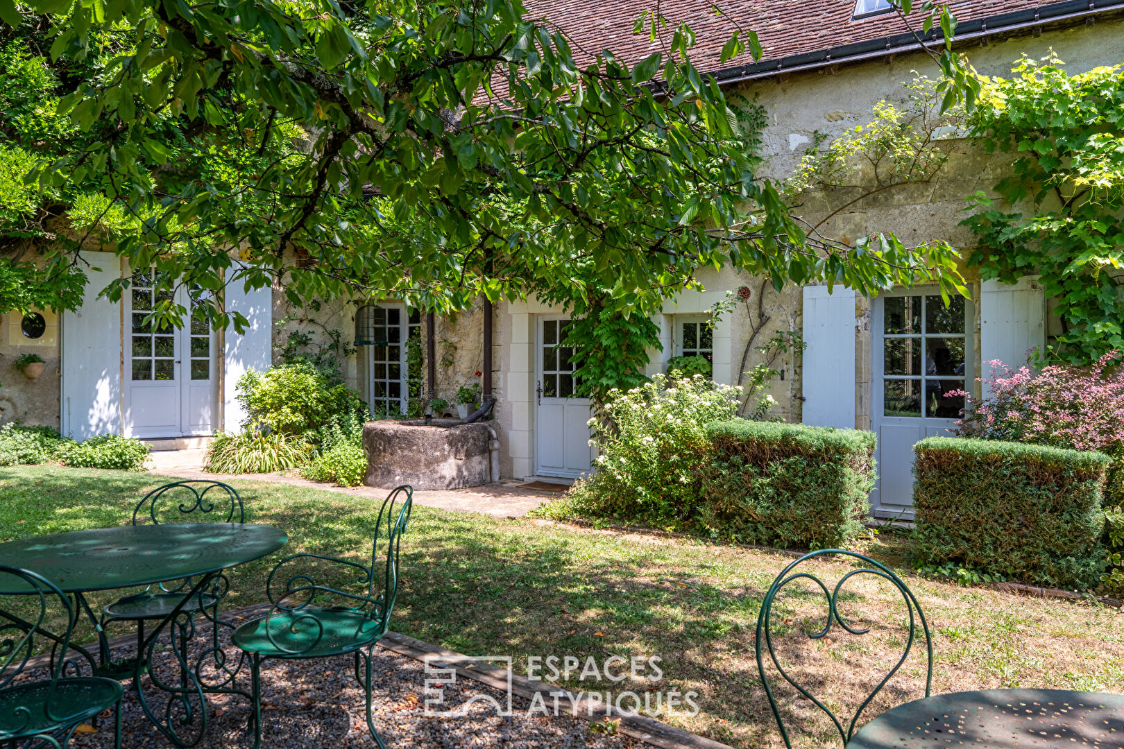 Maison ancienne de caractère avec jardin aux portes d'Amboise