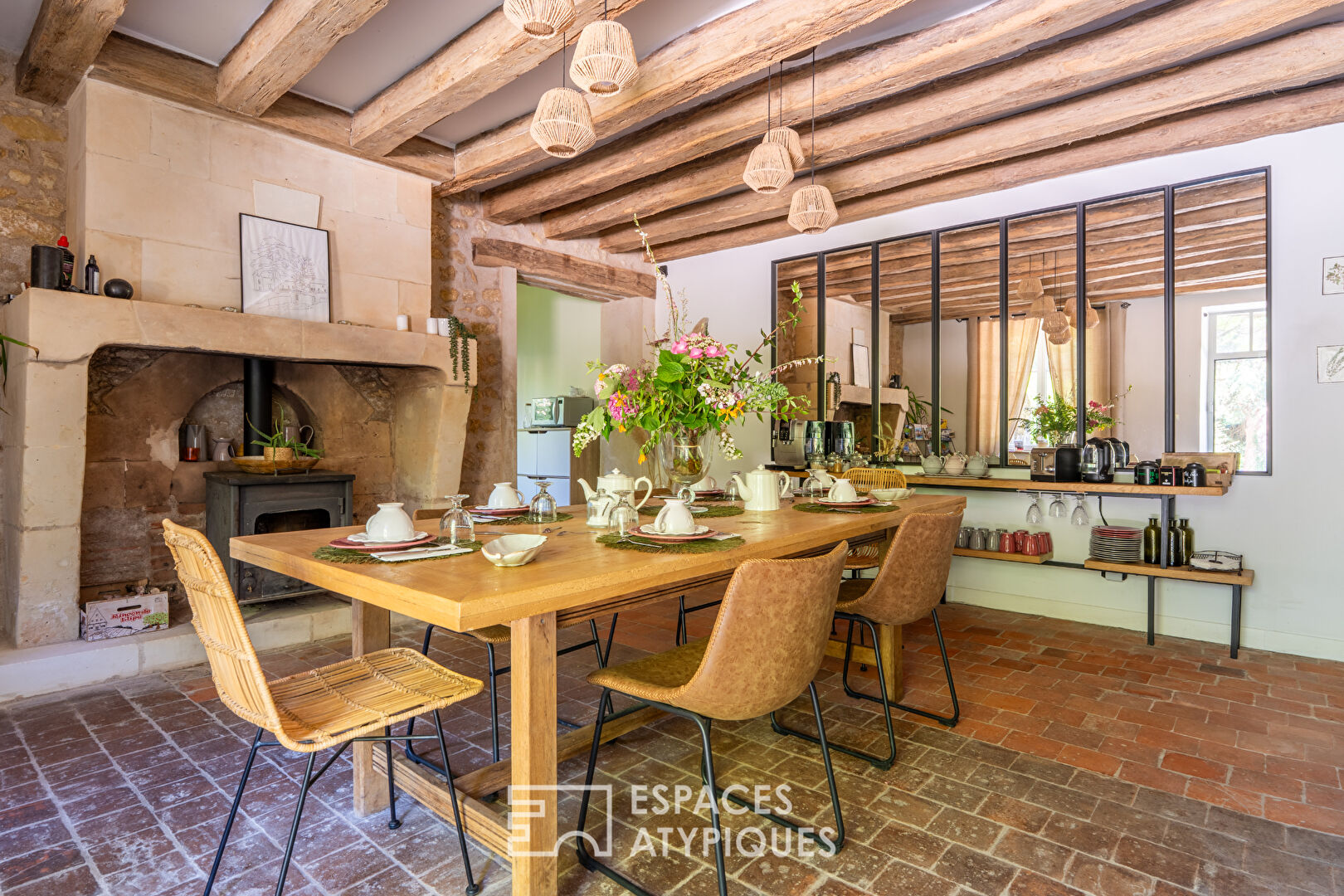 Photo Ancien moulin d'exception au coeur d'un écrin de verdure image 2/6