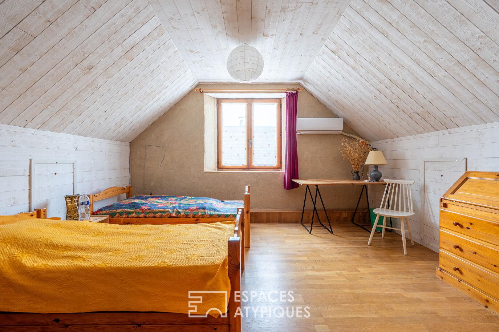 Photo Maison écologique dans un village au savoir-faire artisanal image 6/6