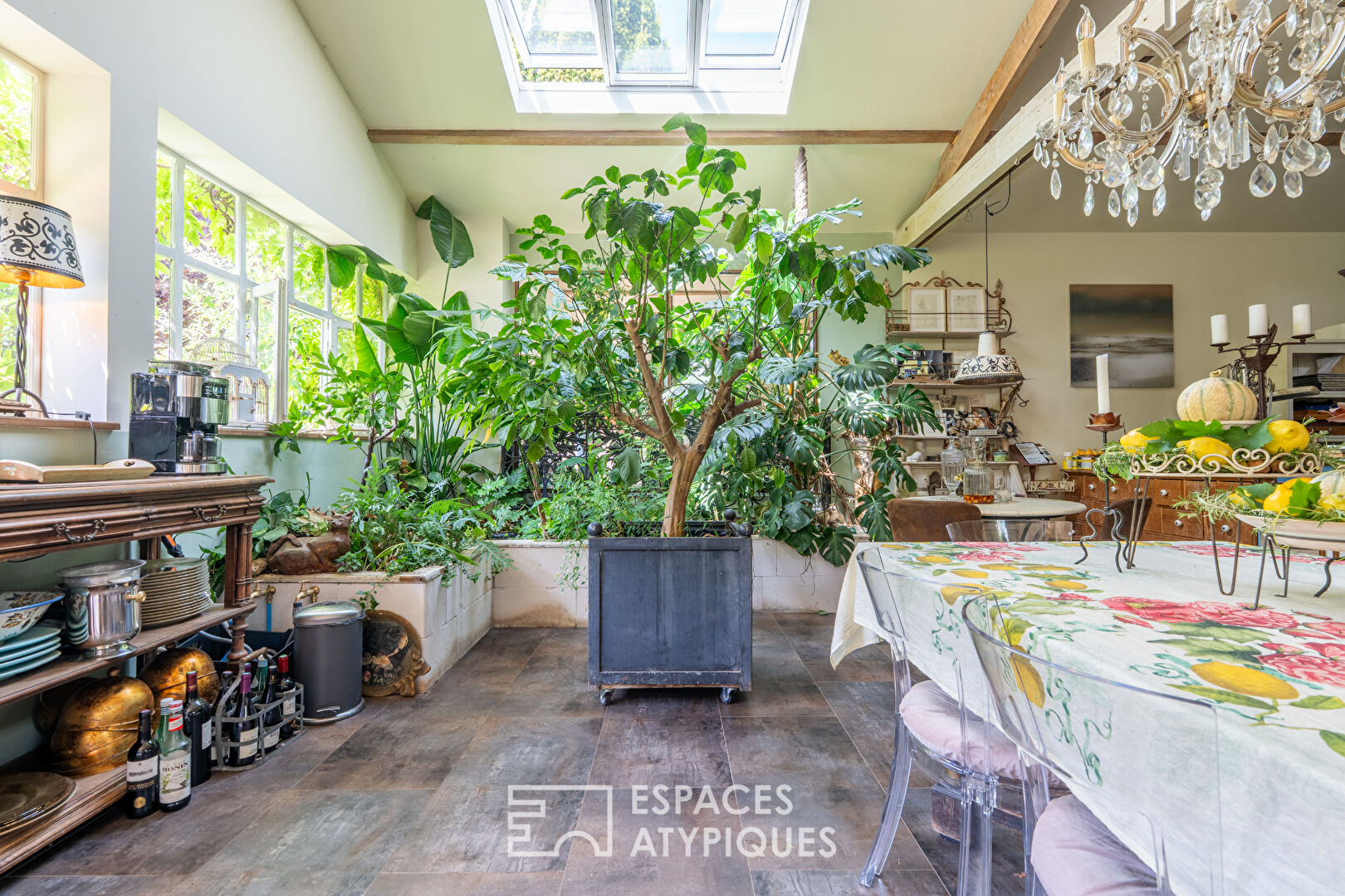 Photo Maison de caractère avec jardin et dépendance esprit loft image 3/6