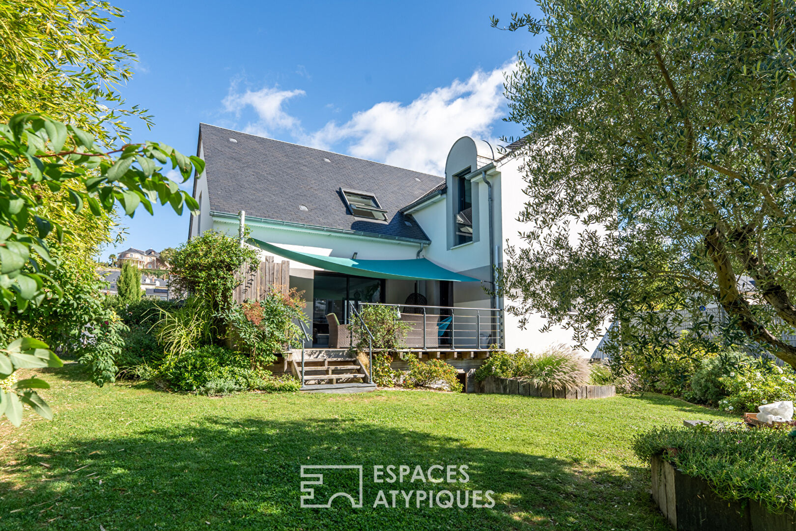 Photo Belle contemporaine en centre ville image 2/6