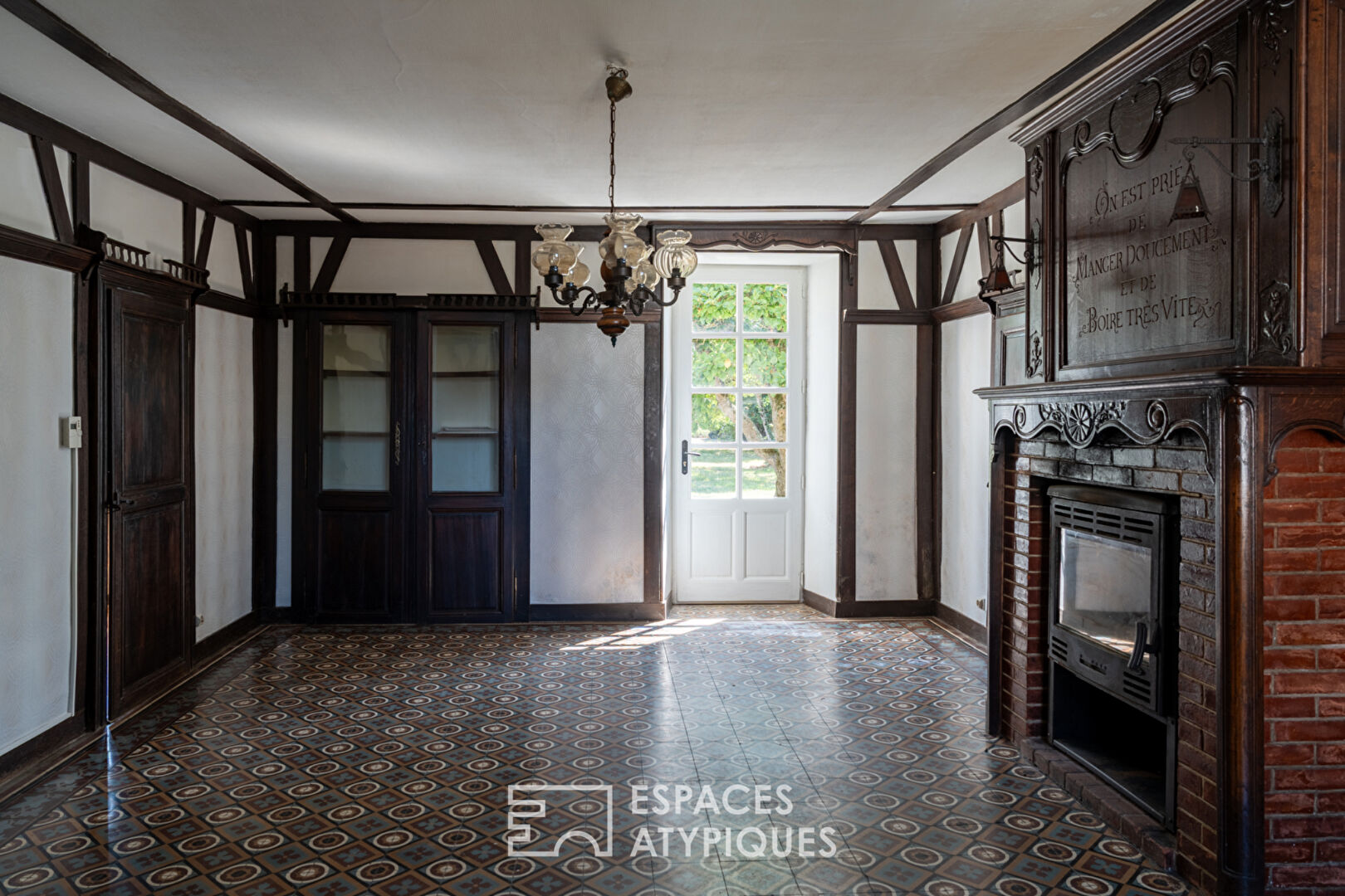 Photo Demeure bourgeoise de style néo-normand au charme affiné image 5/6