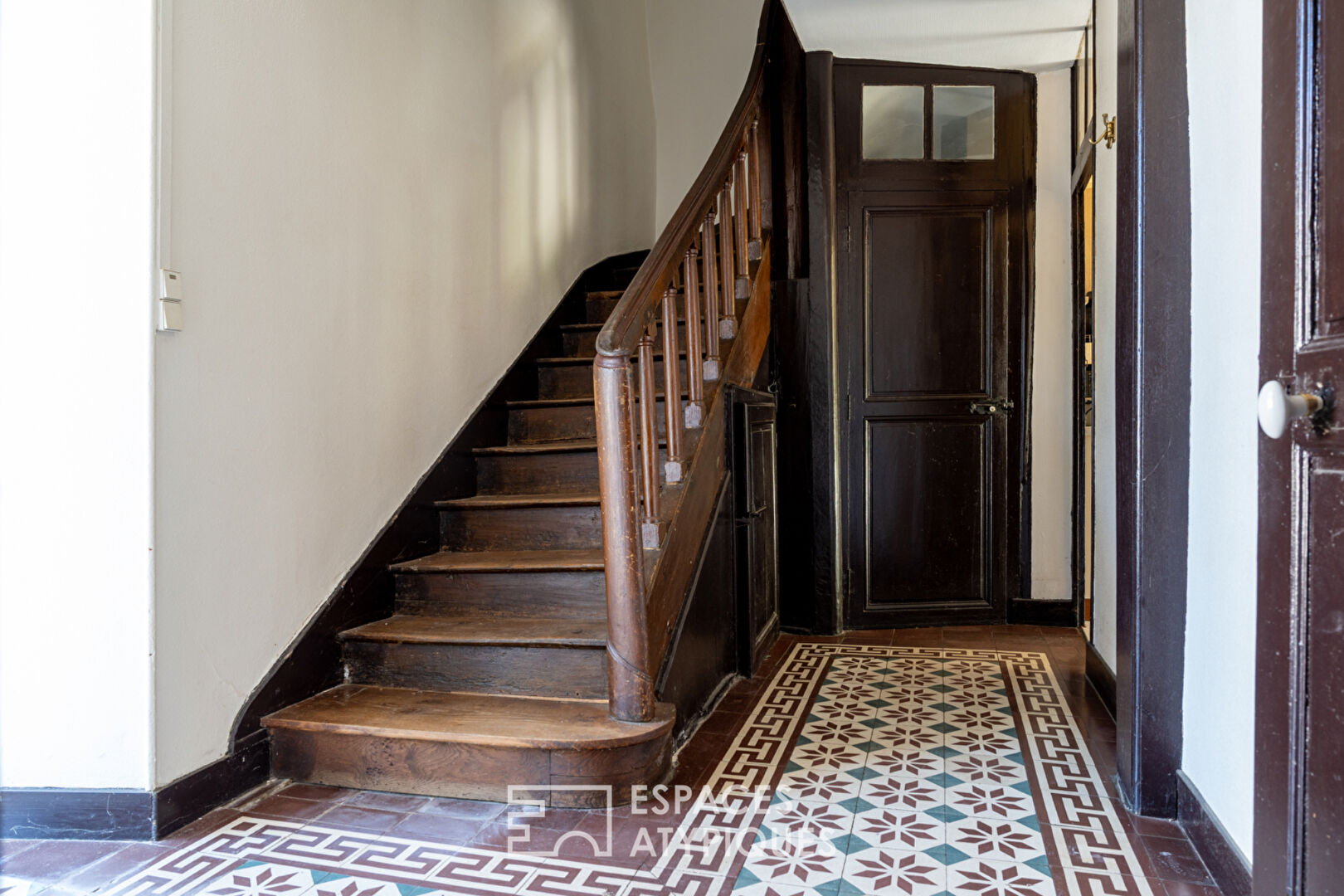 Photo Demeure bourgeoise de style néo-normand au charme affiné image 6/6