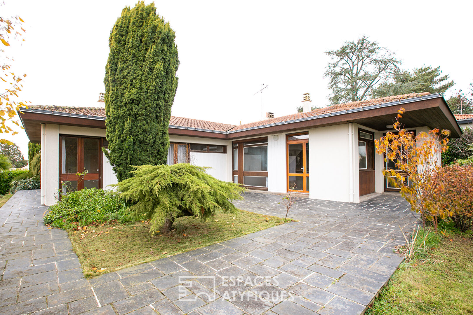 Photo Maison à rénover dans quartier prisé image 3/4