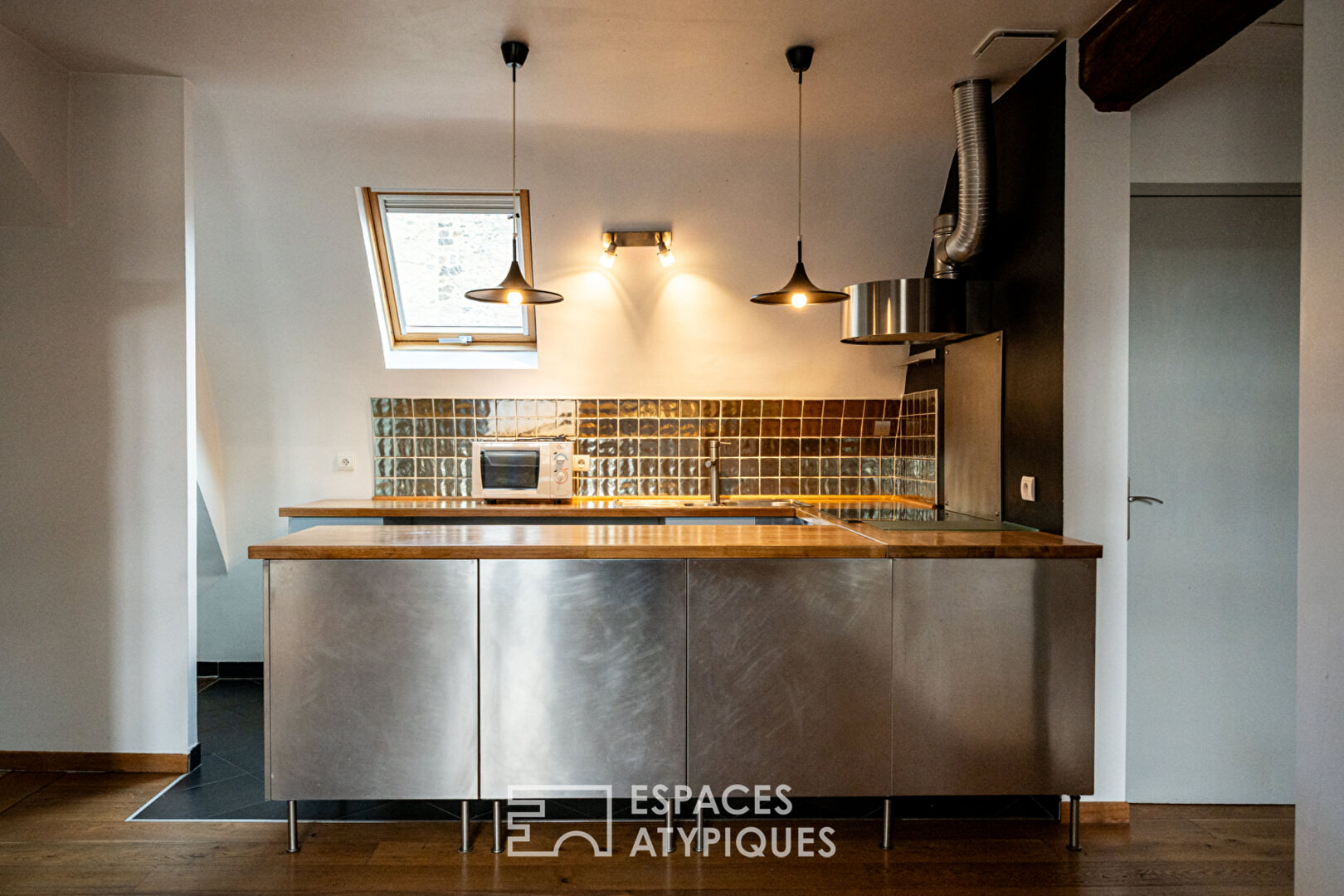 Photo Un duplex de charme au coeur de la Cité Plantagenêt image 2/6