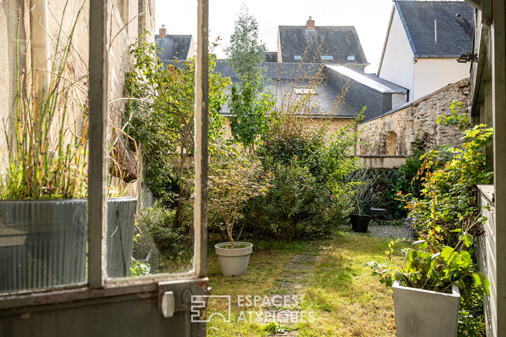 Photo Un duplex de charme au coeur de la Cité Plantagenêt image 3/6