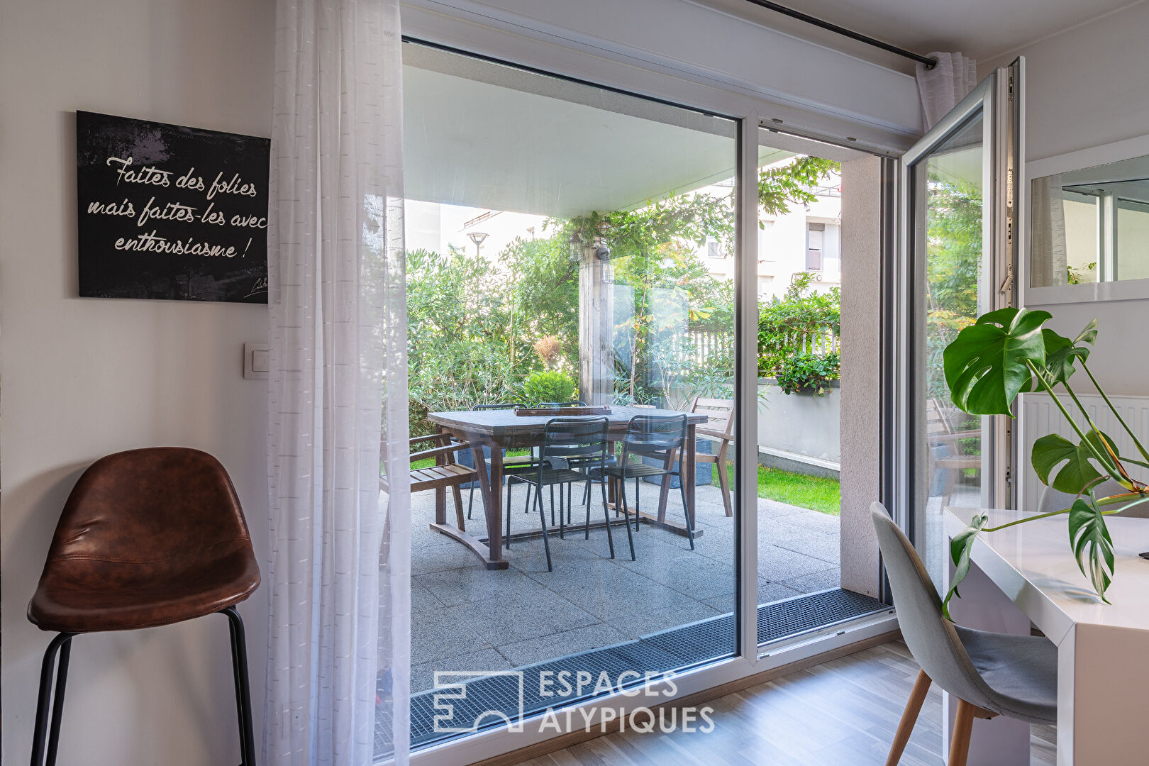 Photo Appartement lumineux avec terrasse et stationnement image 3/6
