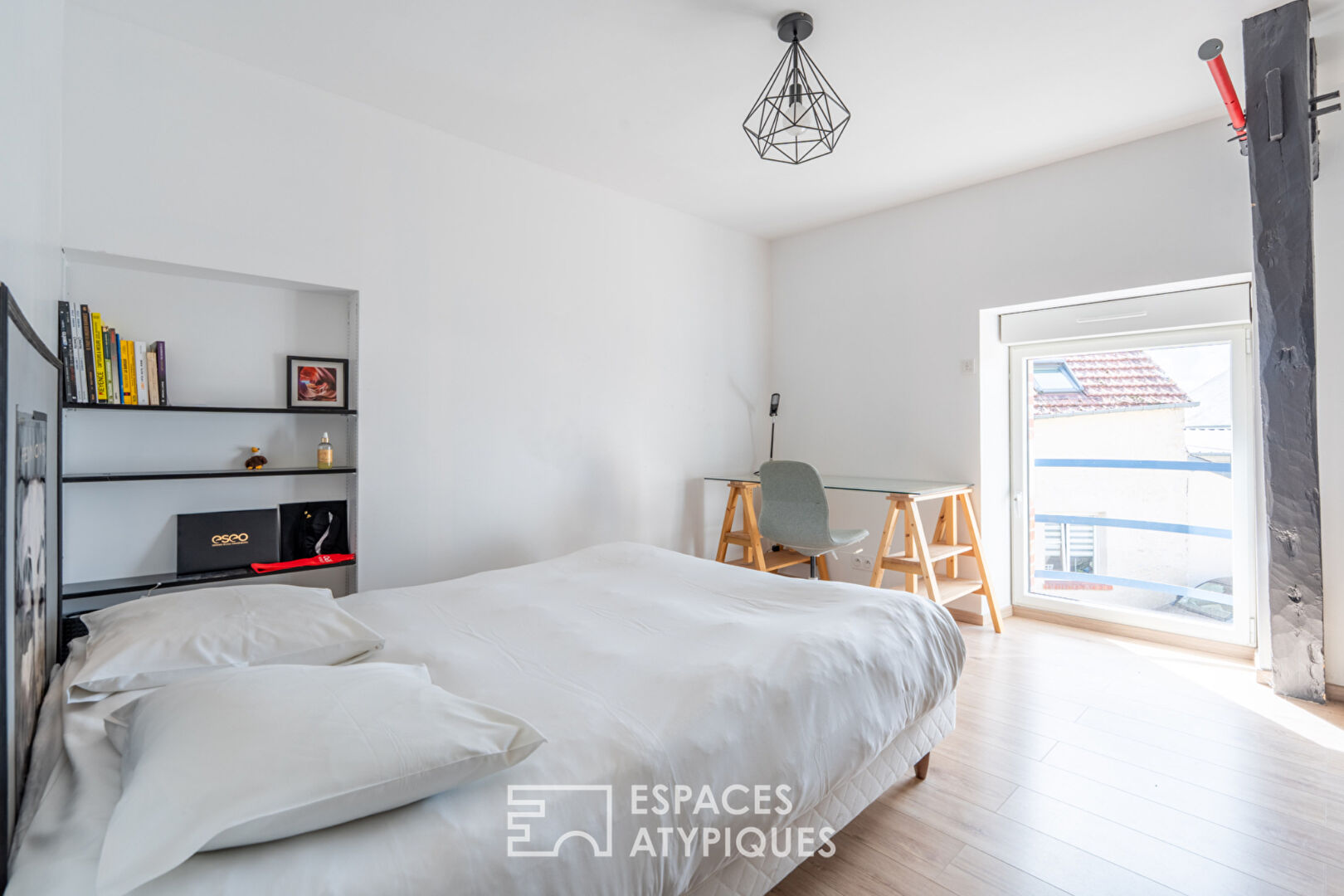 Photo Maison familiale rénovée avec piscine et maison d'amis image 5/6