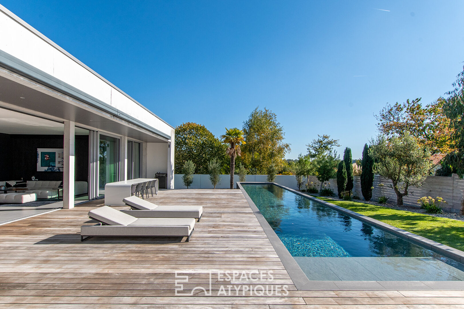 Photo Maison californienne avec piscine image 6/6