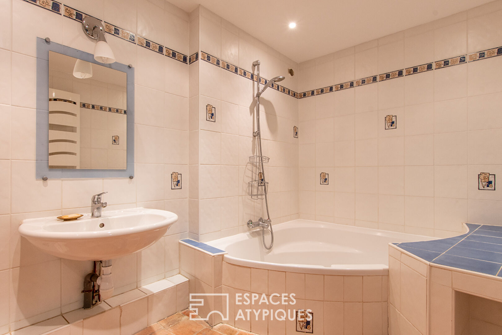 Photo Authentique maison de bourg avec vue Loire image 5/6