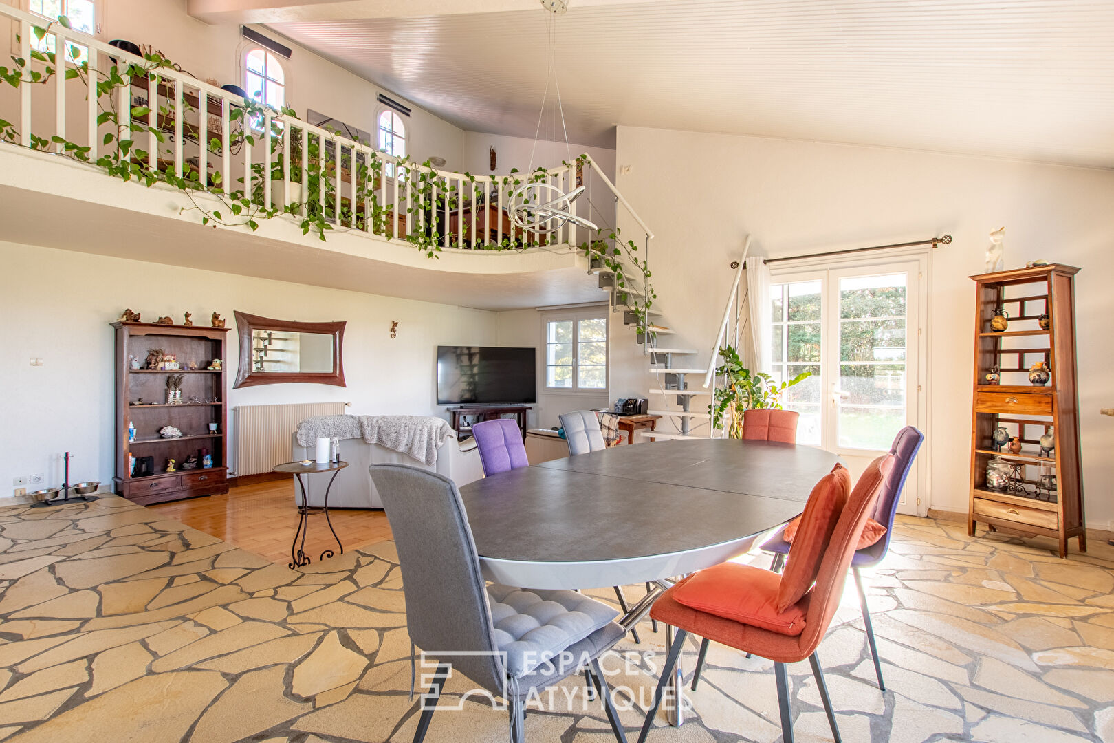 Photo Maison d'exception avec piscine image 3/6