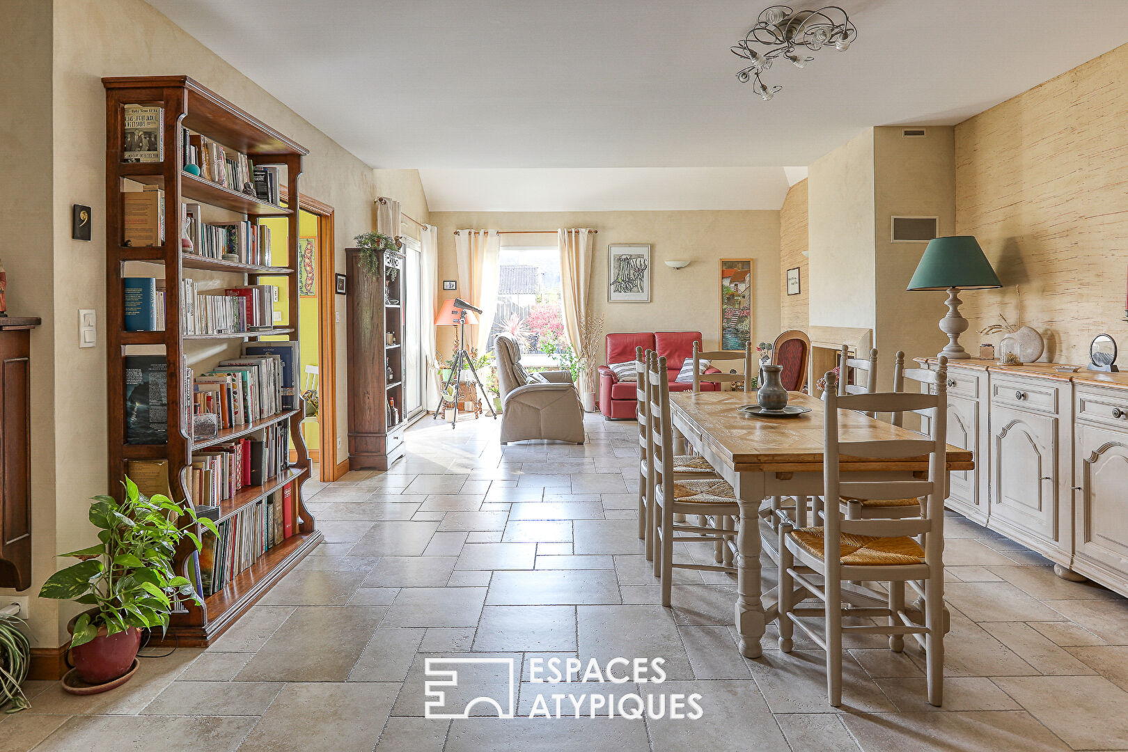 Photo Maison de charme inspirant la sérénité image 3/6