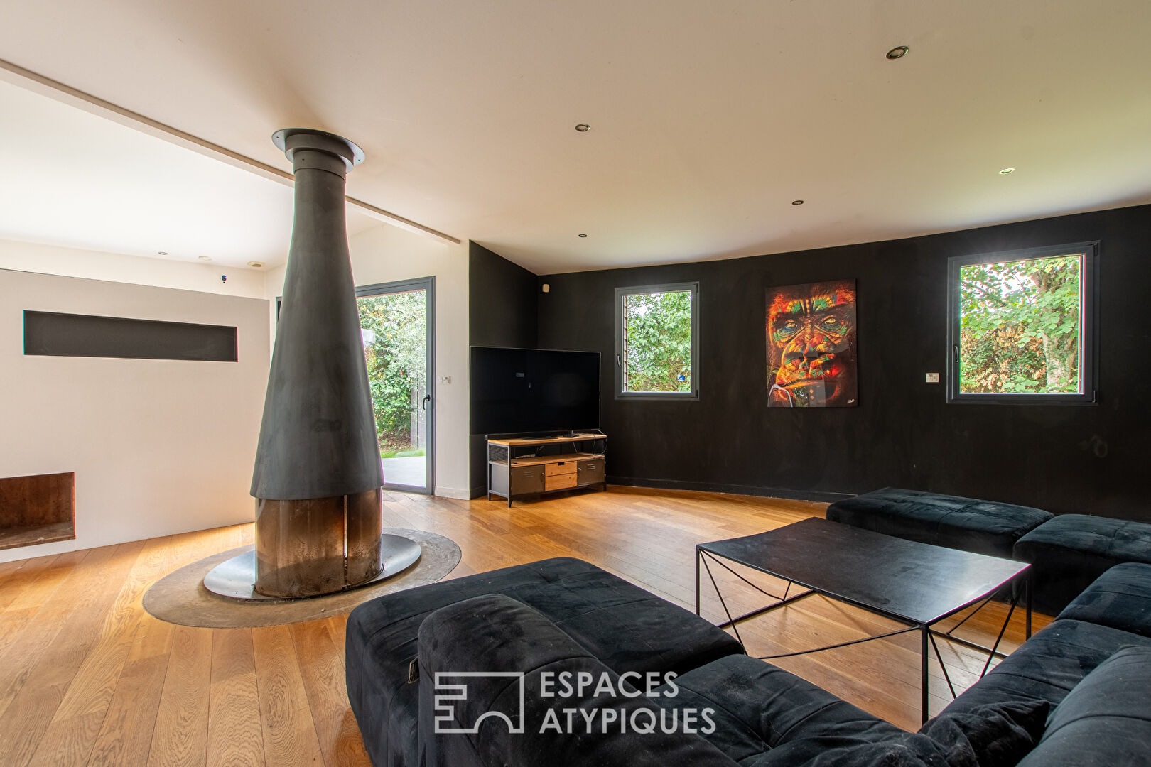 Photo Maison Familiale et son jardin verdoyant image 5/6