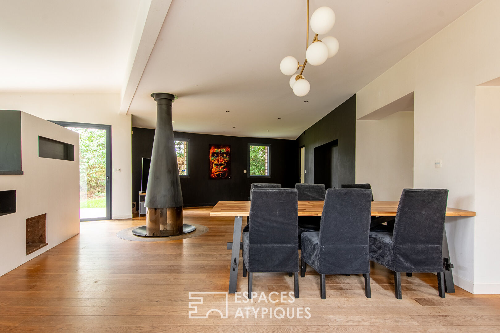 Photo Maison Familiale et son jardin verdoyant image 6/6